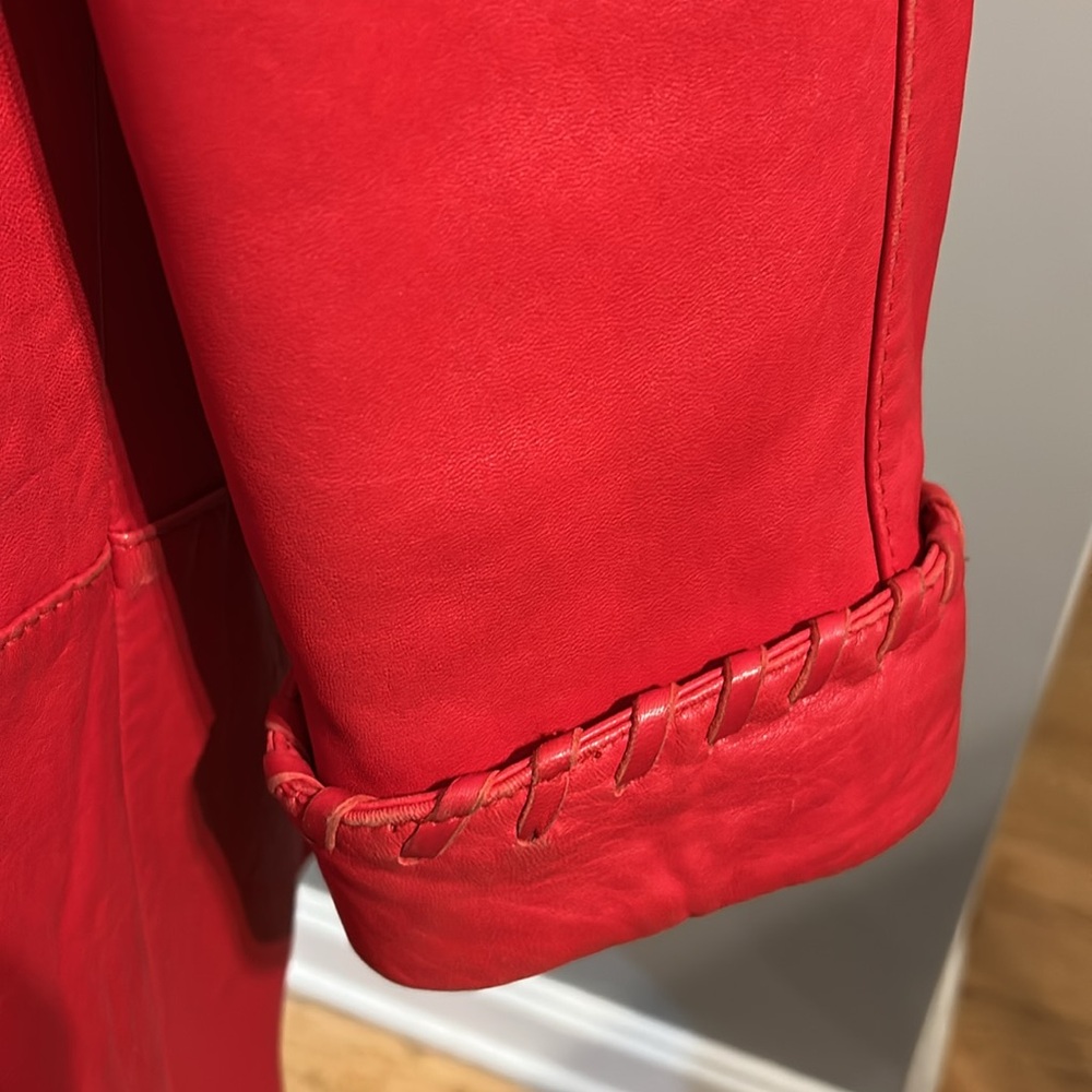 Jacobson’s Women's Red Leather coat leather whip-stitch trim size XS - larger - Picture 3 of 15